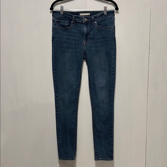 Levi's Denim - Levi's 711 Skinny Size 30 Blue Jeans Excellent
